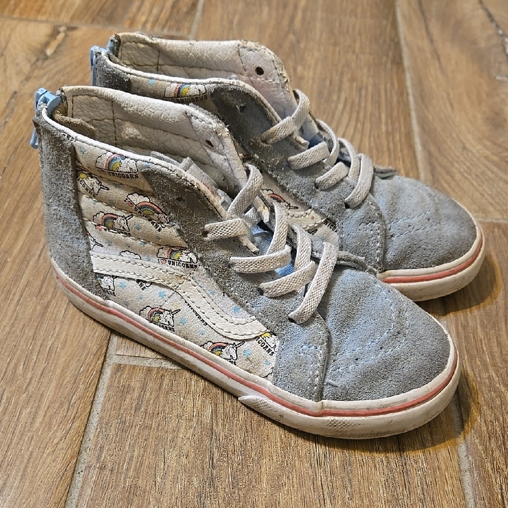 Vans Kids Unicorn High-Top Shoes with Rainbow Pattern Toddler Size 9.5